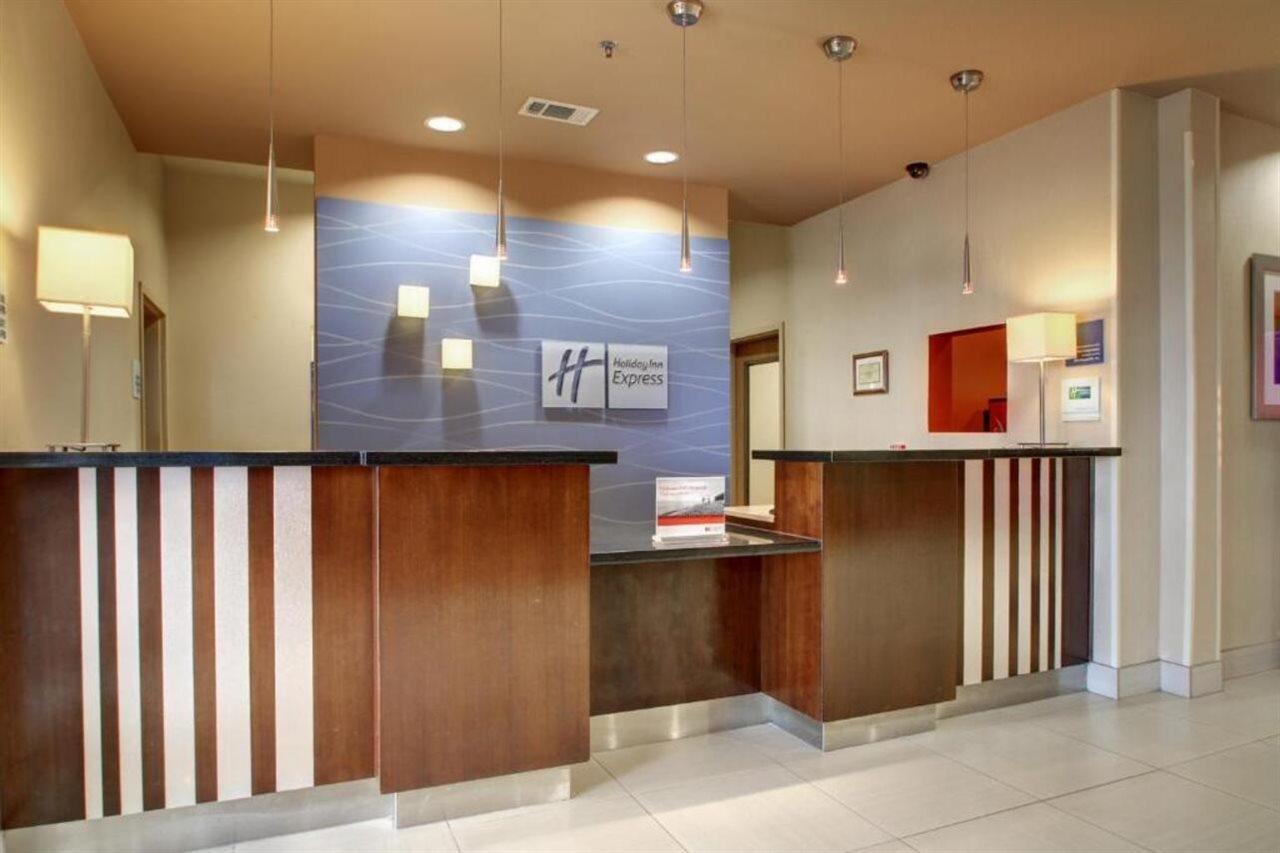 Holiday Inn Express Winona By Ihg Exterior photo